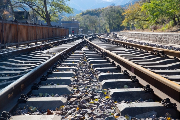 改性尼龍PA6和PA66在高速鐵路、機車工業(yè)中的應用