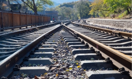 改性尼龍PA6和PA66在高速鐵路、機車工業(yè)中的應(yīng)用